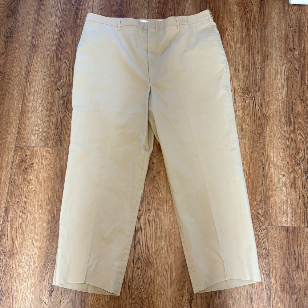 Haggar Magic Stretch Mens Khaki Trousers Flat Front Pants 44x30.5 Made in USA